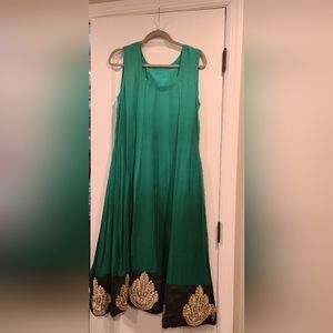 Green Kurta with embroidered border